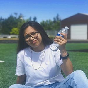 Meet your Posher, Thalia